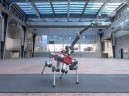 苏黎世联邦理工学院开发四足机器人 可与人类对打羽毛球